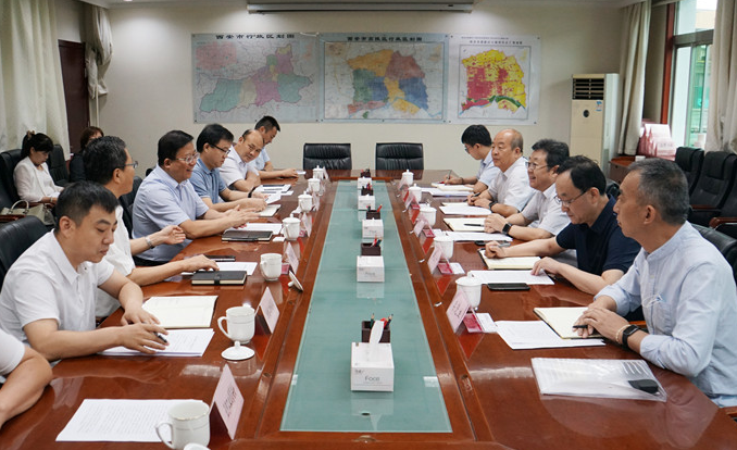 张立伟带队赴高陵区进行工作互换